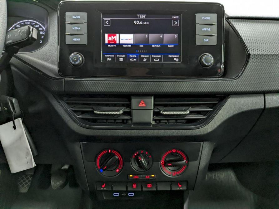 Volkswagen Polo VI Москва  - изображение 22