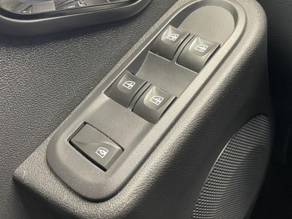 Nissan Terrano III (D10) с пробегом 2017 года, цена 1 347 000 рублей, 156486 км, внедорожник, Автокод Объявления