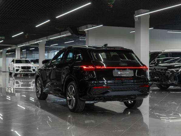 Audi Q5 III с пробегом 2025 года, цена 7 900 000 рублей, 15 км, внедорожник, Автокод Объявления