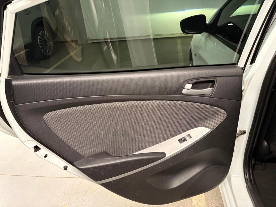 Hyundai Solaris I Екатеринбург  - изображение 14