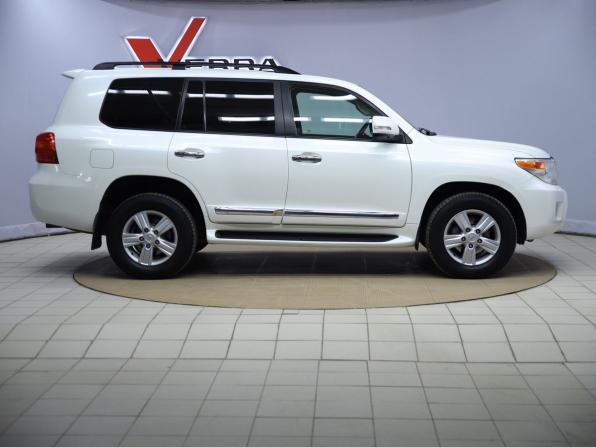 Toyota Land Cruiser 200 Series Рестайлинг 1 с пробегом 2013 года, цена 3 990 000 рублей, 248227 км, внедорожник, Автокод Объявления
