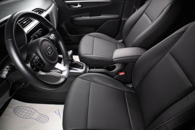 Kia Rio IV Рестайлинг с пробегом 2021 года, цена 2 099 000 рублей, 24280 км, седан, Автокод Объявления