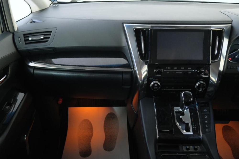 Toyota Vellfire II Рестайлинг Омск  - изображение 19