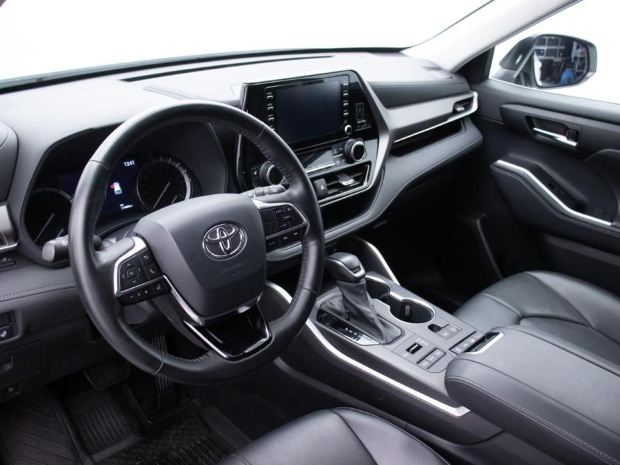 Toyota Highlander IV (XU70) Москва  - изображение 9