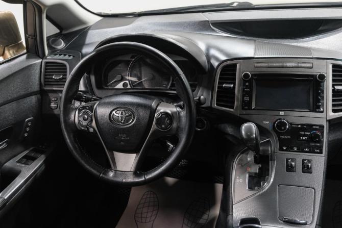 Toyota Venza I с пробегом 2013 года, цена 2 149 000 рублей, 236000 км, внедорожник, Автокод Объявления