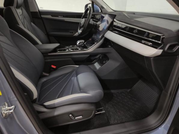 Geely Atlas II с пробегом 2024 года, цена 2 590 000 рублей, 108013 км, внедорожник, Автокод Объявления