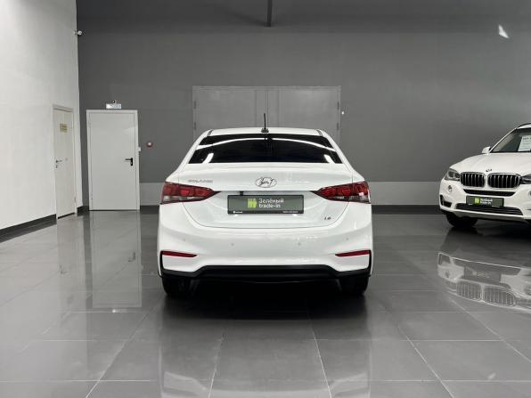 Hyundai Solaris II с пробегом 2019 года, цена 1 170 000 рублей, 144583 км, седан, Автокод Объявления