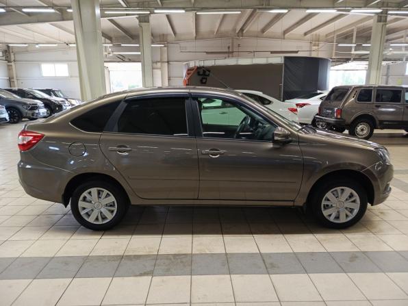 Lada (ВАЗ) Granta I Рестайлинг с пробегом 2022 года, цена 769 000 рублей, 53000 км, лифтбек, Автокод Объявления