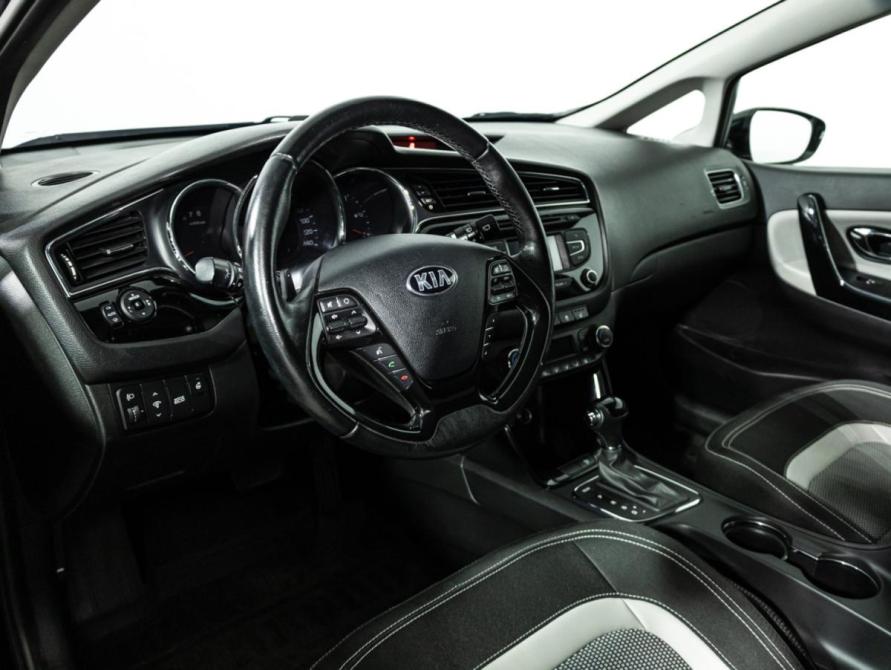 Kia Ceed II Рестайлинг Санкт-Петербург  - изображение 11