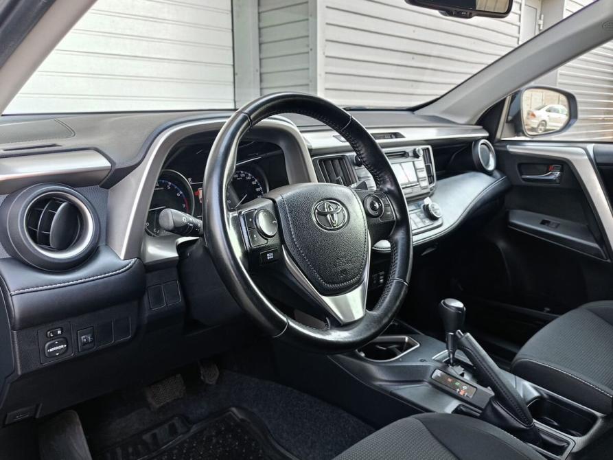 Toyota RAV4 IV (XA40) Рестайлинг Казань  - изображение 8