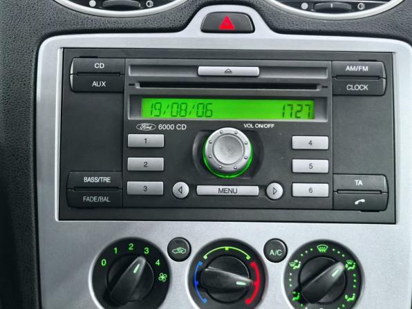 Ford Focus II с пробегом 2006 года, цена 149 000 рублей, 186200 км, седан, Автокод Объявления