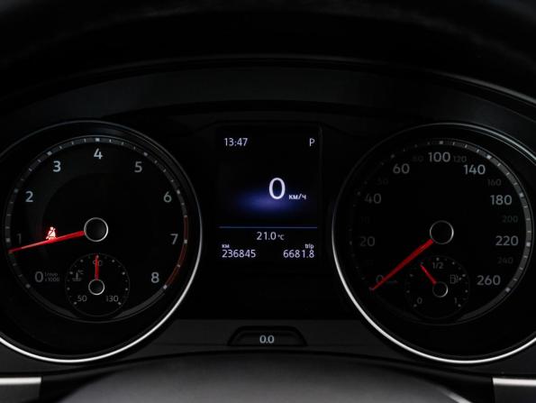 Volkswagen Teramont I с пробегом 2018 года, цена 2 499 000 рублей, 236844 км, внедорожник, Автокод Объявления