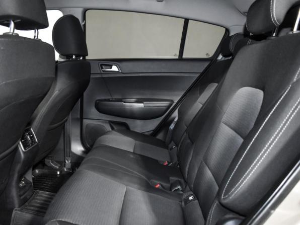 Kia Sportage IV Рестайлинг с пробегом 2018 года, цена 2 035 980 рублей, 74242 км, внедорожник, Автокод Объявления