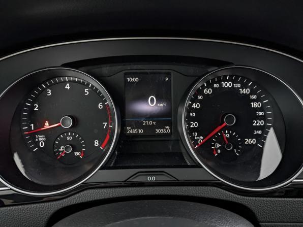 Volkswagen Passat B8 с пробегом 2018 года, цена 1 595 000 рублей, 248900 км, седан, Автокод Объявления