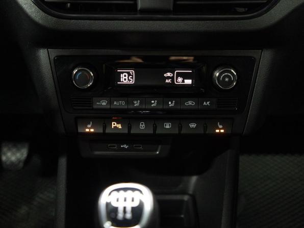 Volkswagen Polo VI с пробегом 2020 года, цена 1 200 000 рублей, 168122 км, лифтбек, Автокод Объявления