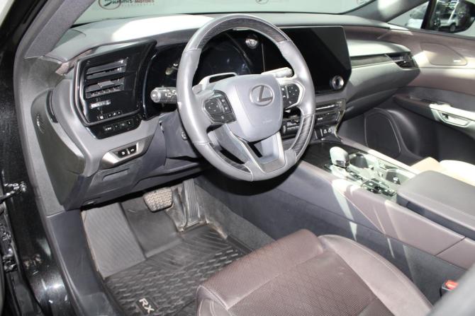Lexus RX V с пробегом 2023 года, цена 9 900 000 рублей, 42150 км, внедорожник, Автокод Объявления