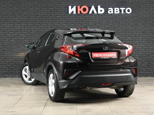 Toyota C-HR I с пробегом 2019 года, цена 1 940 000 рублей, 183308 км, внедорожник, Автокод Объявления