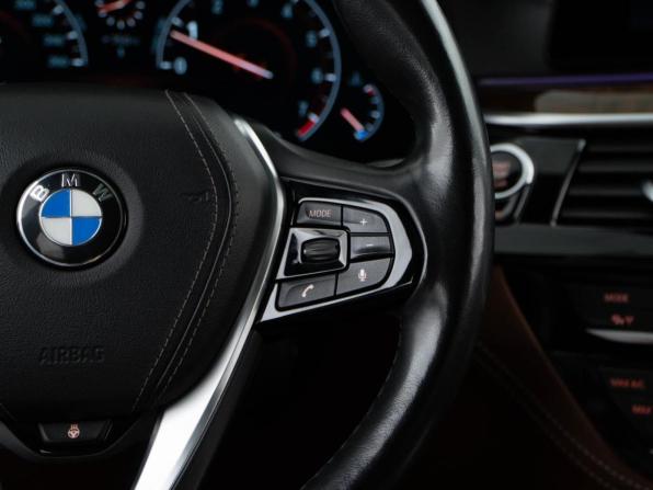 BMW 5 серии VII (G30/G31/G38) с пробегом 2019 года, цена 4 343 444 рубля, 54863 км, седан, Автокод Объявления