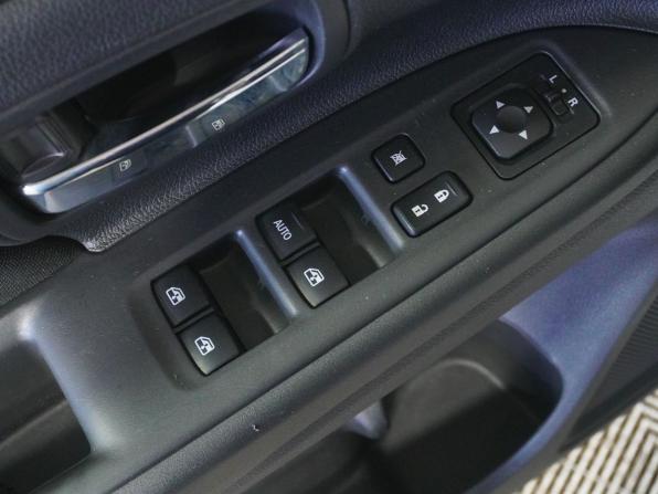 Mitsubishi Outlander III Рестайлинг 2 с пробегом 2015 года, цена 1 483 000 рублей, 251791 км, внедорожник, Автокод Объявления