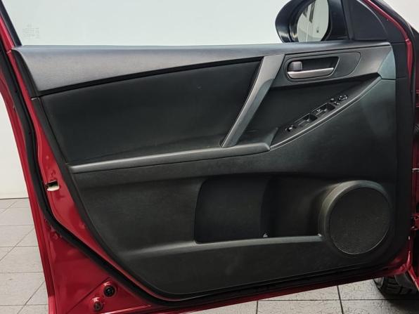 Mazda 3 II (BL) Рестайлинг с пробегом 2011 года, цена 830 000 рублей, 173592 км, хэтчбек, Автокод Объявления