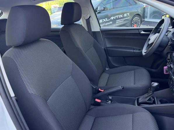 Volkswagen Polo VI с пробегом 2021 года, цена 1 599 000 рублей, 49170 км, лифтбек, Автокод Объявления