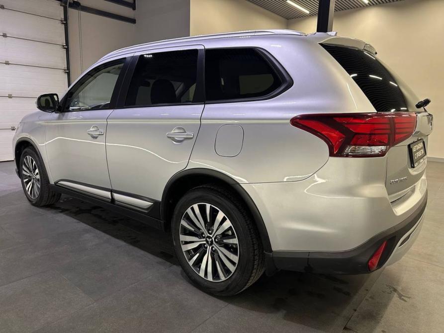 Mitsubishi Outlander III Рестайлинг 3 Новосибирск  - изображение 4