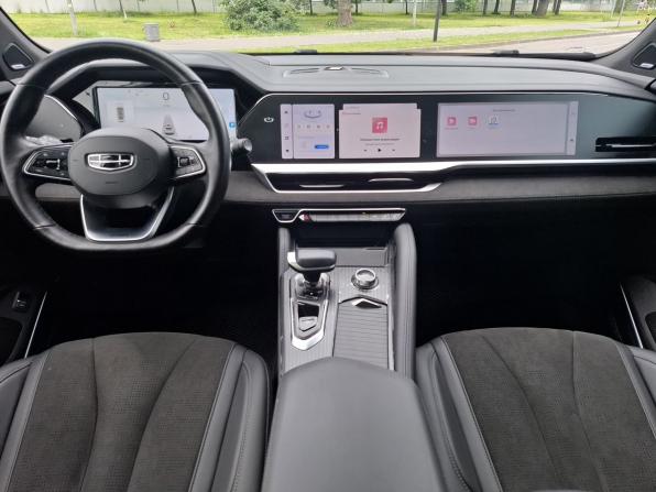 Geely Monjaro I с пробегом 2024 года, цена 3 248 000 рублей, 51171 км, внедорожник, Автокод Объявления