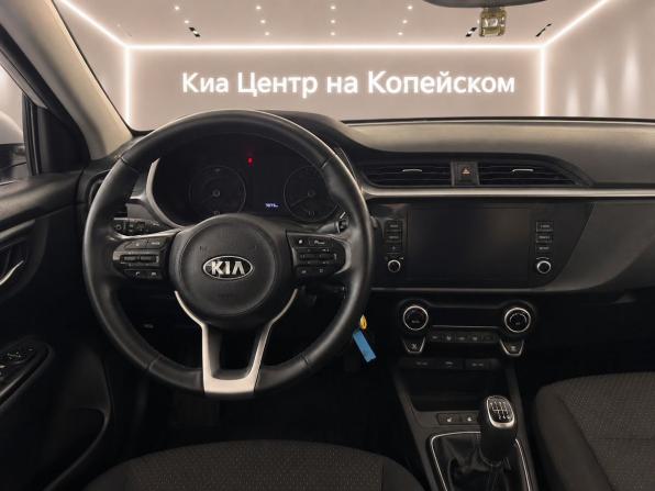 Kia Rio IV Рестайлинг с пробегом 2021 года, цена 1 645 000 рублей, 79000 км, седан, Автокод Объявления