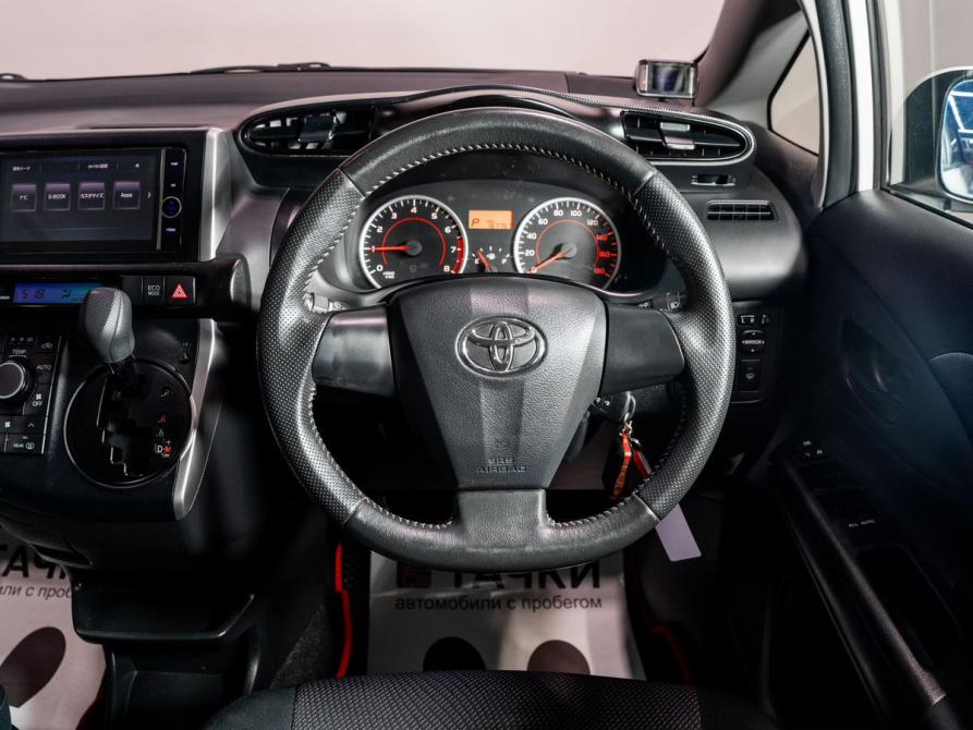 Toyota Wish II Рестайлинг Чита  - изображение 9