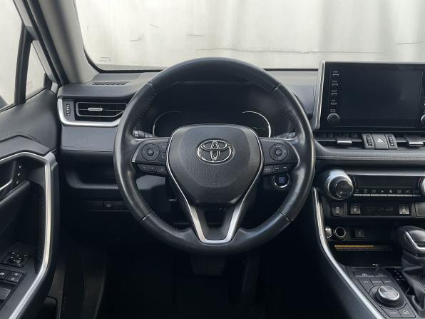 Toyota RAV4 V (XA50) с пробегом 2021 года, цена 3 250 000 рублей, 81740 км, внедорожник, Автокод Объявления