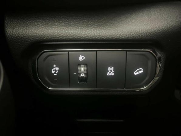 Haval Jolion I с пробегом 2023 года, цена 1 499 000 рублей, 107712 км, внедорожник, Автокод Объявления