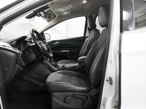 Ford Kuga II Рестайлинг с пробегом 2017 года, цена 1 650 000 рублей, 95200 км, внедорожник, Автокод Объявления