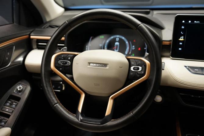 Haval Jolion I Рестайлинг с пробегом 2023 года, цена 2 045 000 рублей, 39000 км, внедорожник, Автокод Объявления