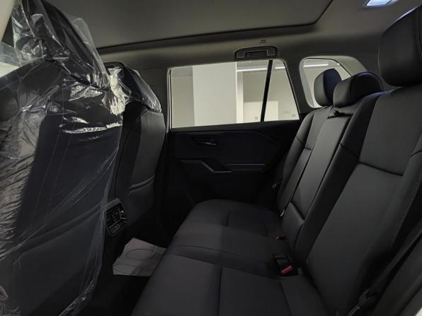 Toyota RAV4 VI (XA60) с пробегом 2026 года, цена 4 500 000 рублей, 24 км, внедорожник, Автокод Объявления
