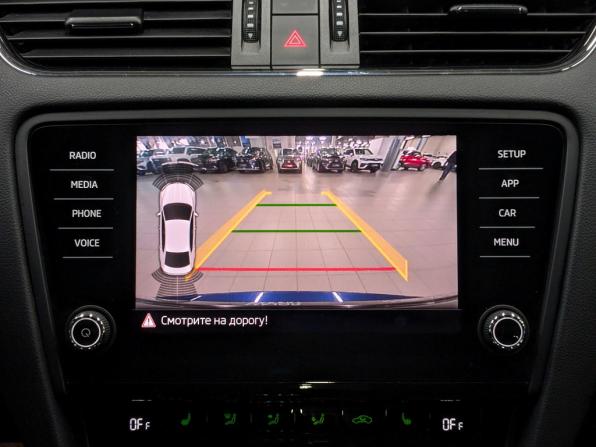 Skoda Octavia III (A7) Рестайлинг с пробегом 2019 года, цена 2 210 000 рублей, 65479 км, лифтбек, Автокод Объявления