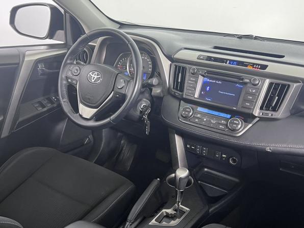 Toyota RAV4 IV (XA40) с пробегом 2012 года, цена 1 790 000 рублей, 226000 км, внедорожник, Автокод Объявления