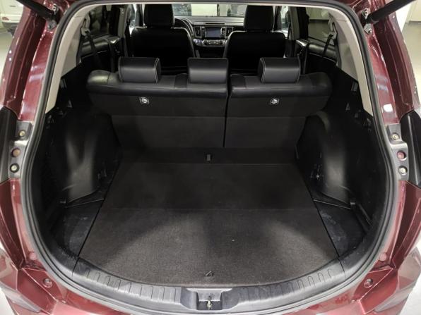 Toyota RAV4 IV (XA40) Рестайлинг с пробегом 2017 года, цена 1 890 000 рублей, 274326 км, внедорожник, Автокод Объявления