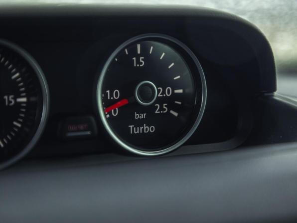 Volkswagen Beetle II (A5) с пробегом 2013 года, цена 1 300 000 рублей, 214000 км, хэтчбек, Автокод Объявления