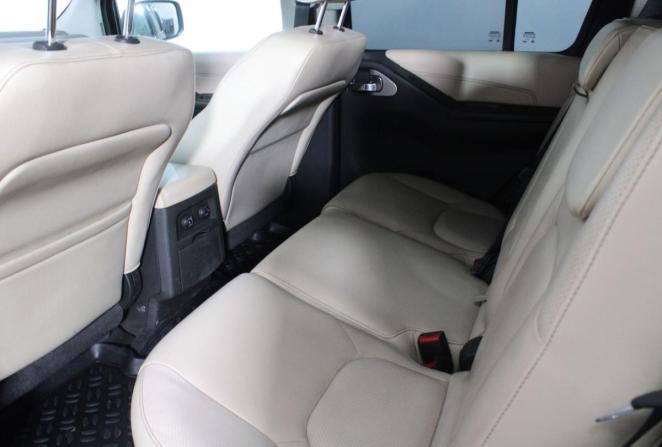 Nissan Pathfinder III Рестайлинг с пробегом 2012 года, цена 1 400 000 рублей, 212001 км, внедорожник, Автокод Объявления