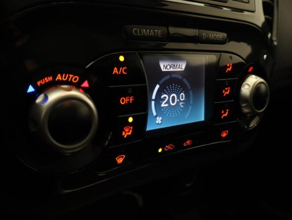 Nissan Juke I с пробегом 2012 года, цена 949 000 рублей, 123114 км, внедорожник, Автокод Объявления
