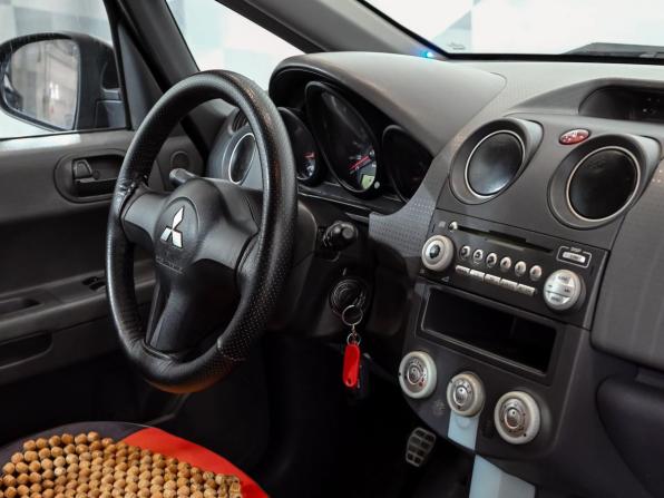Mitsubishi Colt VI (Z20/Z30) с пробегом 2006 года, цена 320 000 рублей, 193983 км, хэтчбек, Автокод Объявления