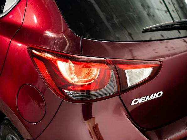 Mazda Demio IV (DJ) с пробегом 2019 года, цена 1 200 000 рублей, 55478 км, хэтчбек, Автокод Объявления