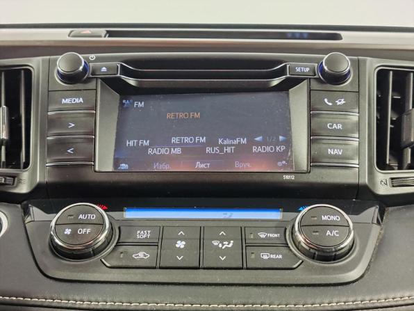 Toyota RAV4 IV (XA40) Рестайлинг с пробегом 2016 года, цена 2 350 000 рублей, 89154 км, внедорожник, Автокод Объявления
