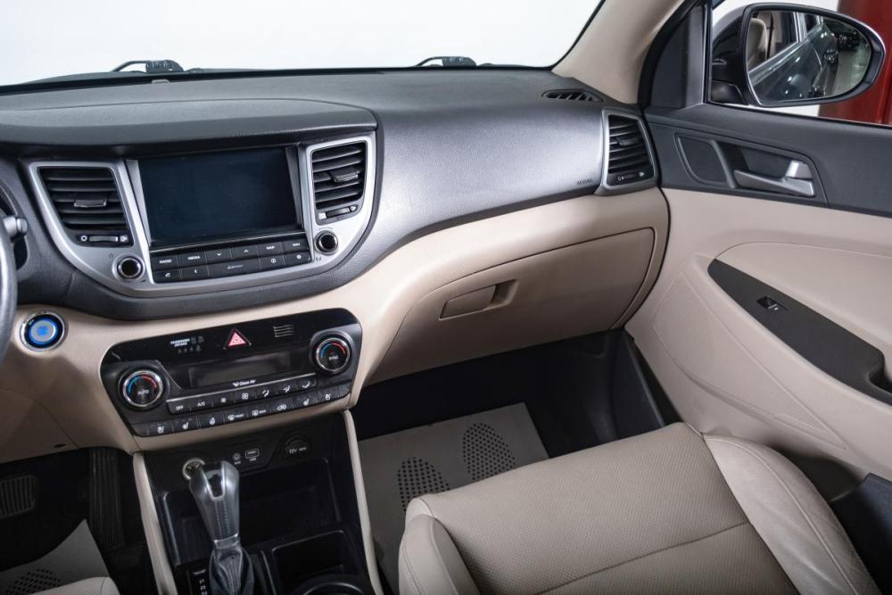 Hyundai Tucson III Томск  - изображение 12