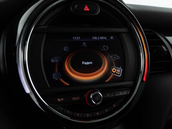 Mini Hatch III (F55/F56) с пробегом 2016 года, цена 2 085 055 рублей, 103867 км, хэтчбек, Автокод Объявления