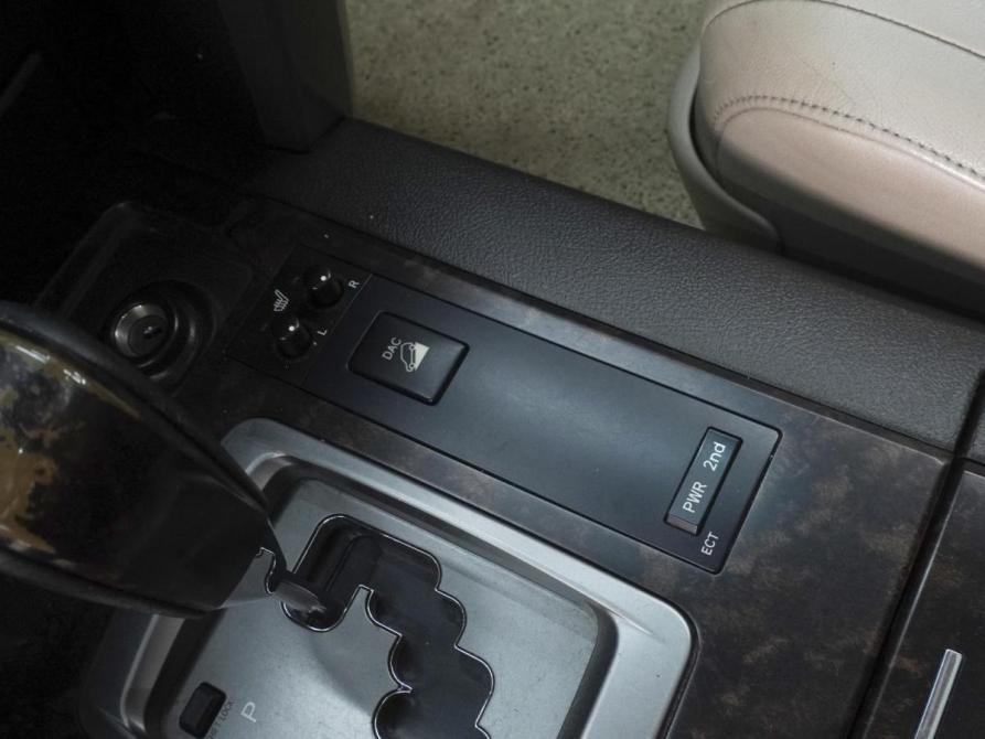 Toyota Land Cruiser 200 Series Ростов-на-Дону  - изображение 19