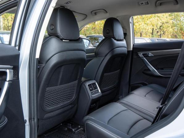 Geely Atlas Pro с пробегом 2024 года, цена 2 175 400 рублей, 50345 км, внедорожник, Автокод Объявления