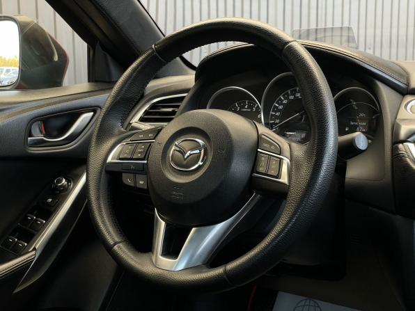 Mazda 6 III (GJ) Рестайлинг с пробегом 2016 года, цена 1 677 000 рублей, 164895 км, седан, Автокод Объявления