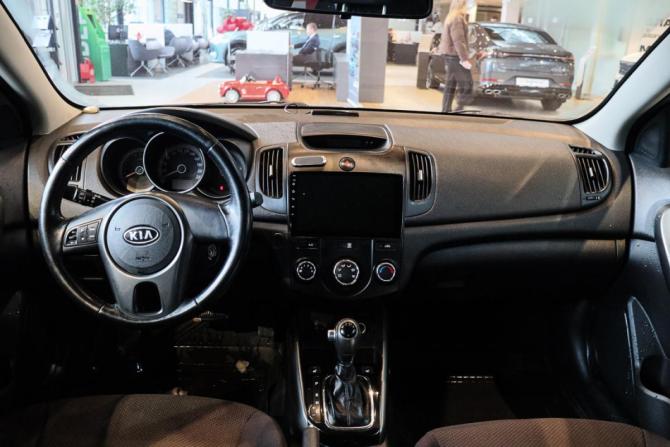 Kia Cerato II с пробегом 2010 года, цена 779 000 рублей, 220595 км, седан, Автокод Объявления