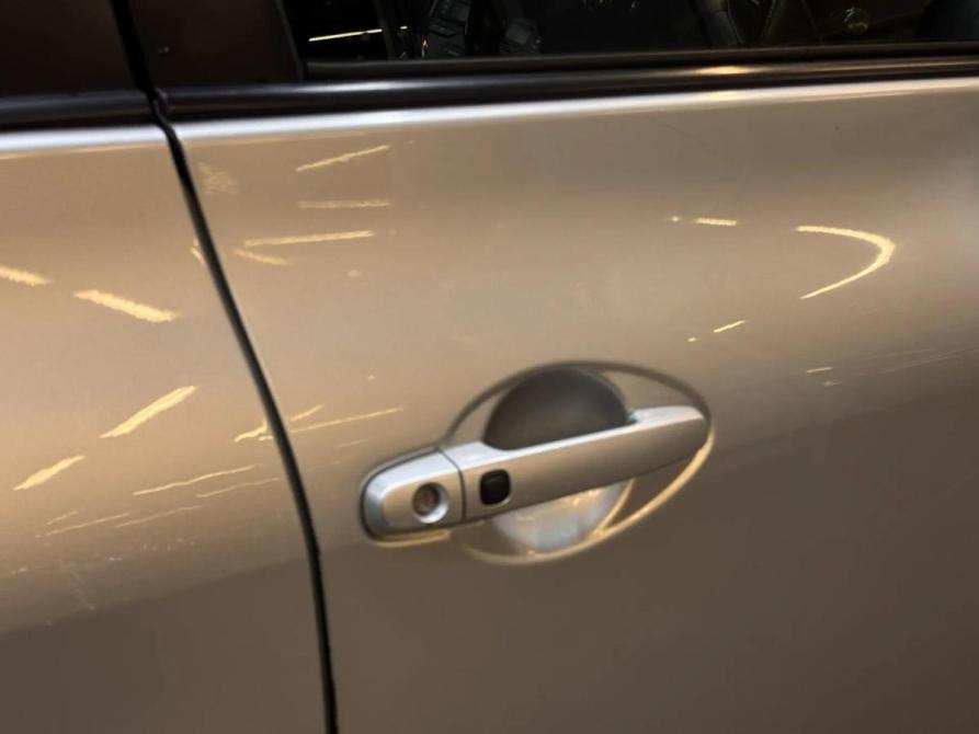 Toyota Auris I Красноярск  - изображение 15